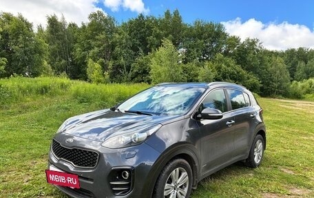 KIA Sportage IV рестайлинг, 2017 год, 2 600 000 рублей, 8 фотография