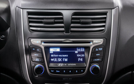 Hyundai Solaris II рестайлинг, 2016 год, 898 000 рублей, 17 фотография