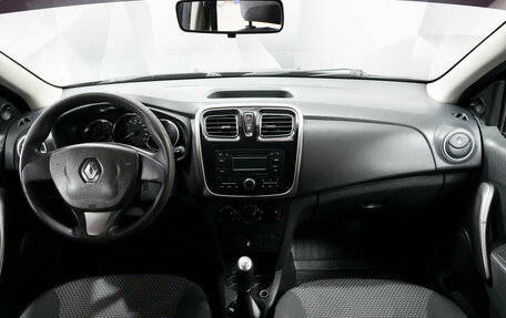 Renault Logan II, 2014 год, 573 000 рублей, 5 фотография