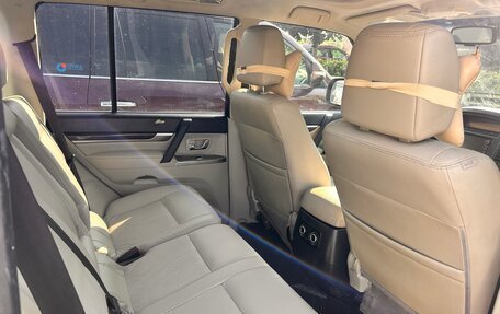 Mitsubishi Pajero IV, 2014 год, 2 600 000 рублей, 11 фотография