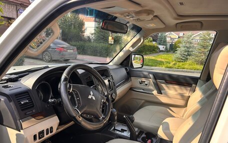 Mitsubishi Pajero IV, 2014 год, 2 600 000 рублей, 15 фотография