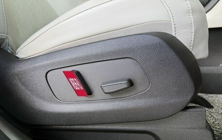 KIA Carnival, 2021 год, 3 340 000 рублей, 26 фотография