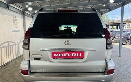 Toyota Land Cruiser Prado 120 рестайлинг, 2006 год, 1 649 000 рублей, 4 фотография