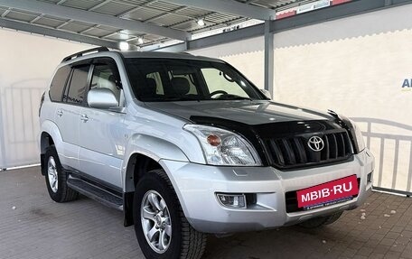 Toyota Land Cruiser Prado 120 рестайлинг, 2006 год, 1 649 000 рублей, 7 фотография