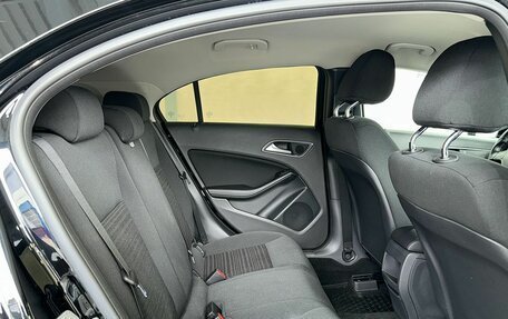 Mercedes-Benz A-Класс, 2015 год, 1 349 000 рублей, 12 фотография