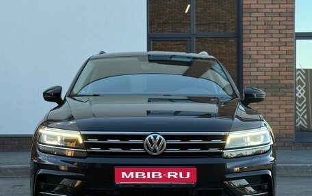 Volkswagen Tiguan II, 2018 год, 2 770 000 рублей, 4 фотография