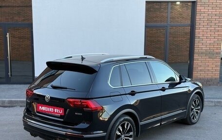 Volkswagen Tiguan II, 2018 год, 2 770 000 рублей, 10 фотография