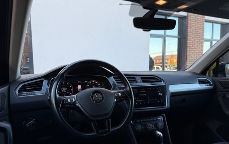 Volkswagen Tiguan II, 2018 год, 2 770 000 рублей, 20 фотография