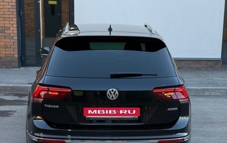 Volkswagen Tiguan II, 2018 год, 2 770 000 рублей, 14 фотография