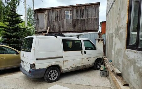 Volkswagen Transporter T4, 2001 год, 320 000 рублей, 2 фотография