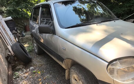 Chevrolet Niva I рестайлинг, 2005 год, 365 000 рублей, 2 фотография