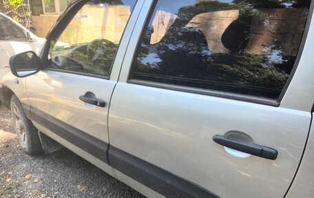 Chevrolet Niva I рестайлинг, 2005 год, 365 000 рублей, 3 фотография