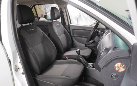 Renault Logan II, 2021 год, 989 000 рублей, 8 фотография