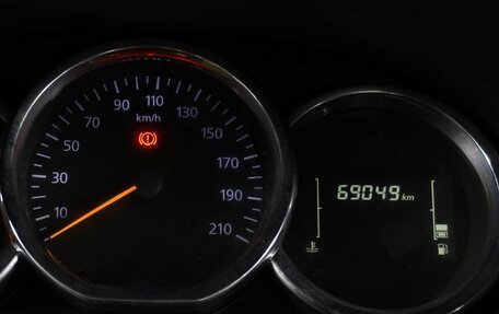 Renault Logan II, 2021 год, 989 000 рублей, 16 фотография