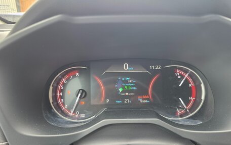 Toyota RAV4, 2021 год, 4 300 000 рублей, 12 фотография