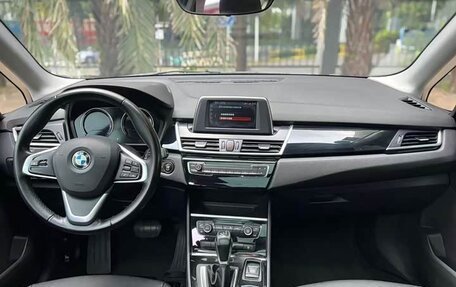 BMW 2 серия Grand Tourer F46 рестайлинг, 2018 год, 1 467 000 рублей, 6 фотография