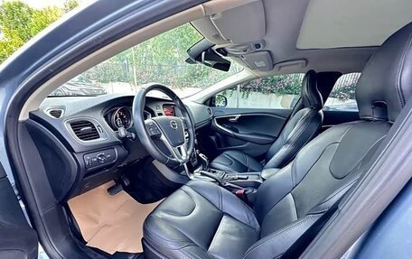 Volvo V40 II рестайлинг, 2019 год, 1 185 000 рублей, 12 фотография
