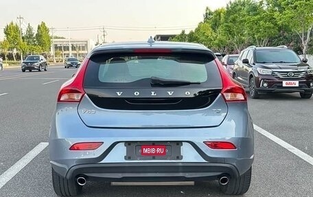 Volvo V40 II рестайлинг, 2019 год, 1 185 000 рублей, 8 фотография