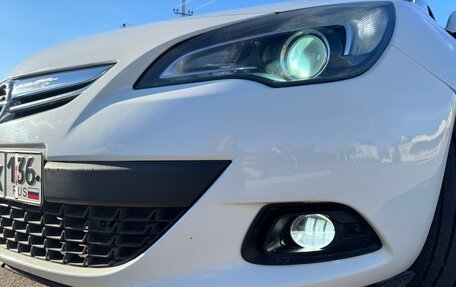 Opel Astra J, 2012 год, 800 000 рублей, 11 фотография