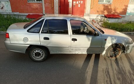 Daewoo Nexia I рестайлинг, 2011 год, 110 000 рублей, 4 фотография