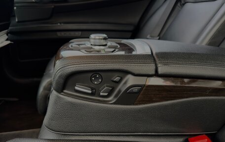 BMW 7 серия, 2011 год, 1 490 000 рублей, 14 фотография