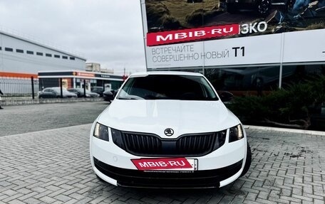 Skoda Octavia, 2018 год, 1 610 000 рублей, 2 фотография