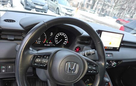 Honda Vezel, 2023 год, 2 250 000 рублей, 9 фотография
