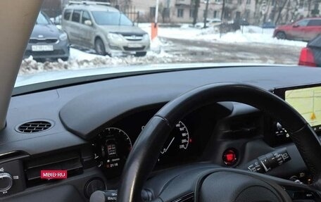 Honda Vezel, 2023 год, 2 250 000 рублей, 3 фотография
