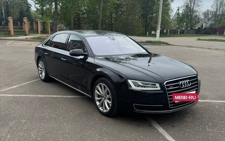 Audi A8, 2014 год, 2 100 000 рублей, 10 фотография