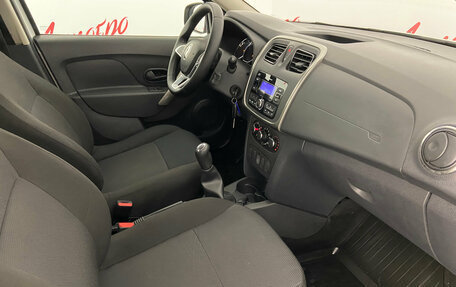 Renault Logan II, 2019 год, 935 000 рублей, 12 фотография