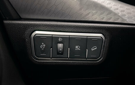 Haval F7 I, 2022 год, 2 215 000 рублей, 18 фотография