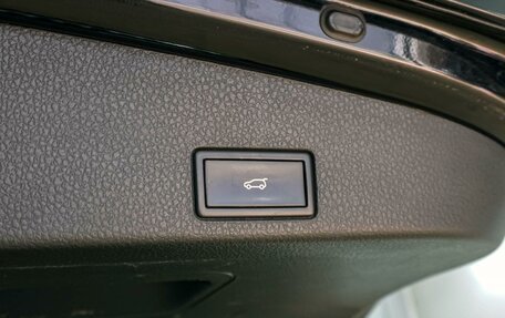Volkswagen Touareg III, 2012 год, 1 669 000 рублей, 20 фотография