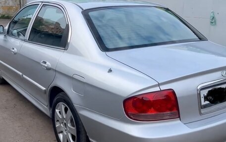 Hyundai Sonata IV рестайлинг, 2004 год, 445 000 рублей, 5 фотография