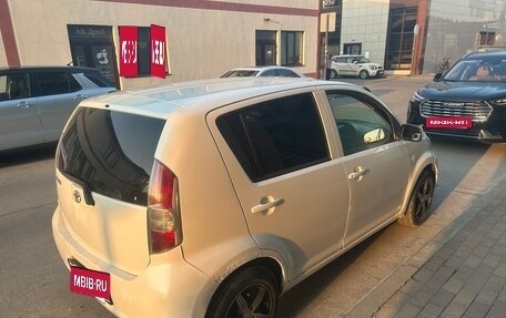 Toyota Passo III, 2004 год, 350 000 рублей, 4 фотография