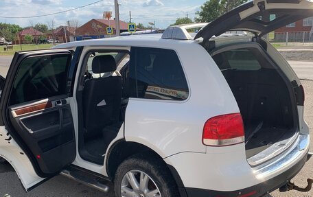 Volkswagen Touareg III, 2006 год, 800 000 рублей, 1 фотография