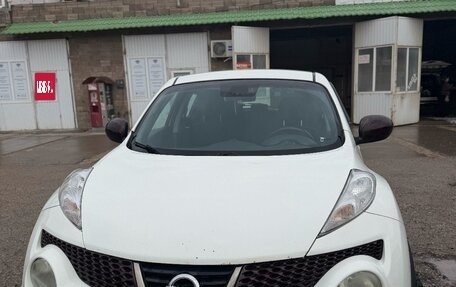 Nissan Juke II, 2011 год, 830 000 рублей, 1 фотография