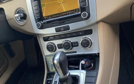 Volkswagen Passat B7, 2012 год, 1 300 000 рублей, 13 фотография