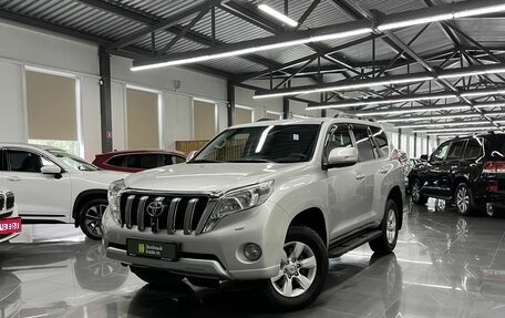 Toyota Land Cruiser Prado 150 рестайлинг 2, 2016 год, 3 615 000 рублей, 1 фотография