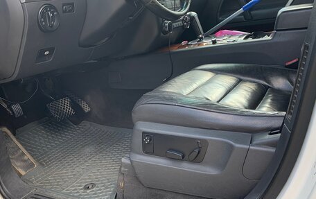 Volkswagen Touareg III, 2006 год, 800 000 рублей, 8 фотография