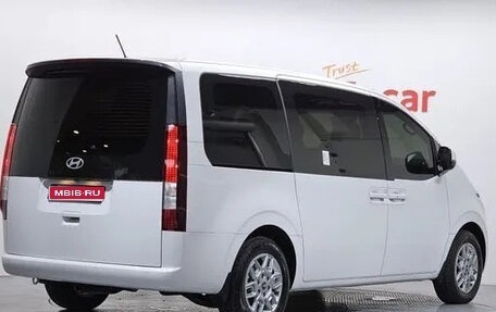 Hyundai Staria, 2025 год, 4 236 066 рублей, 1 фотография