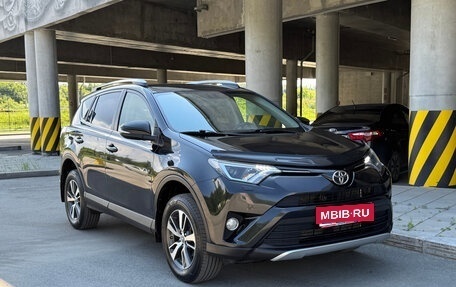Toyota RAV4, 2016 год, 2 250 000 рублей, 1 фотография