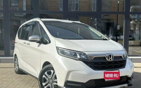 Honda Freed II, 2020 год, 1 700 000 рублей, 3 фотография