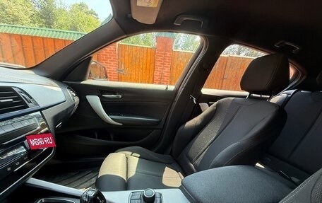 BMW 1 серия, 2018 год, 1 870 000 рублей, 8 фотография