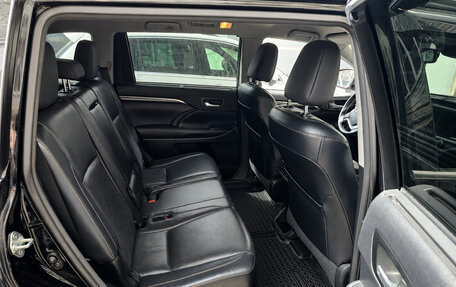 Toyota Highlander III, 2014 год, 2 000 000 рублей, 5 фотография