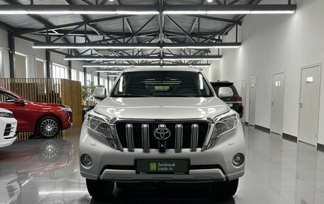 Toyota Land Cruiser Prado 150 рестайлинг 2, 2016 год, 3 615 000 рублей, 3 фотография