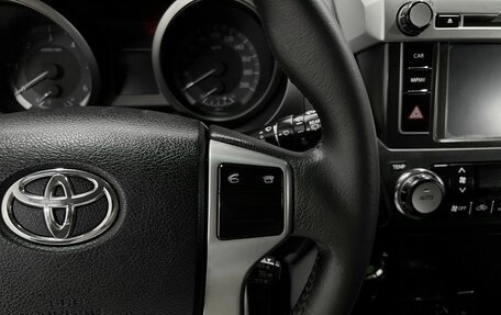 Toyota Land Cruiser Prado 150 рестайлинг 2, 2016 год, 3 615 000 рублей, 18 фотография