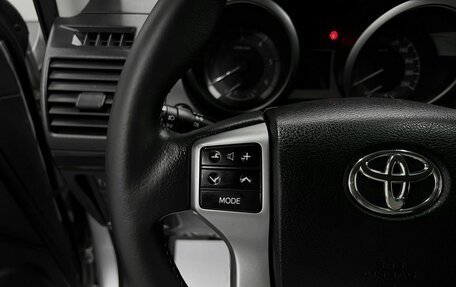 Toyota Land Cruiser Prado 150 рестайлинг 2, 2016 год, 3 615 000 рублей, 17 фотография