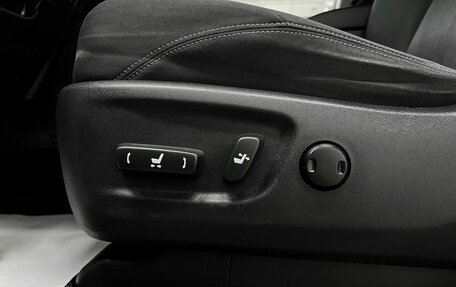 Toyota Land Cruiser Prado 150 рестайлинг 2, 2016 год, 3 615 000 рублей, 20 фотография