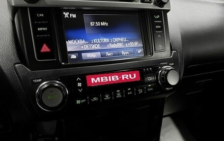 Toyota Land Cruiser Prado 150 рестайлинг 2, 2016 год, 3 615 000 рублей, 16 фотография
