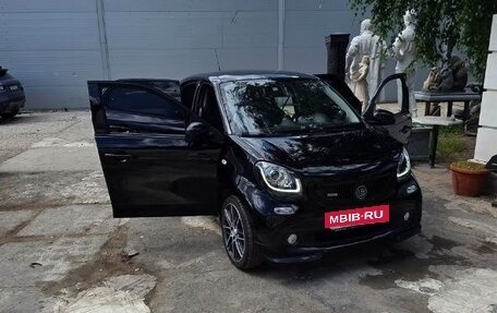 Smart Forfour II, 2018 год, 2 000 000 рублей, 18 фотография